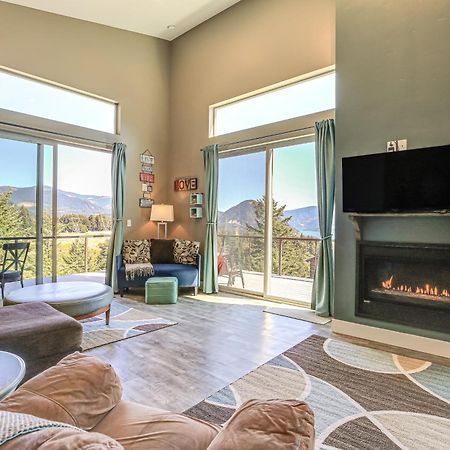 Gorge Retreat - Modern Carson Home With Mtn Views! Exterior photo