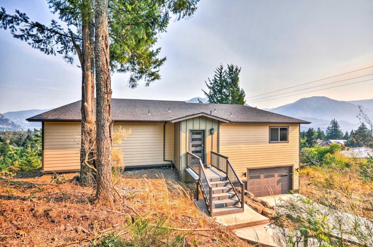Gorge Retreat - Modern Carson Home With Mtn Views! Exterior photo